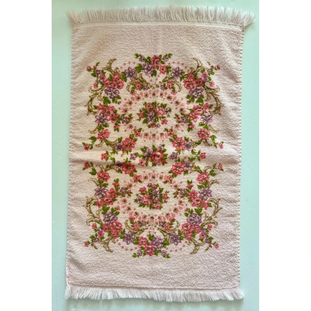 Vintage TASTEMAKER Floral Hand Towels Pink Roses Purple Green Fringe Set of 4